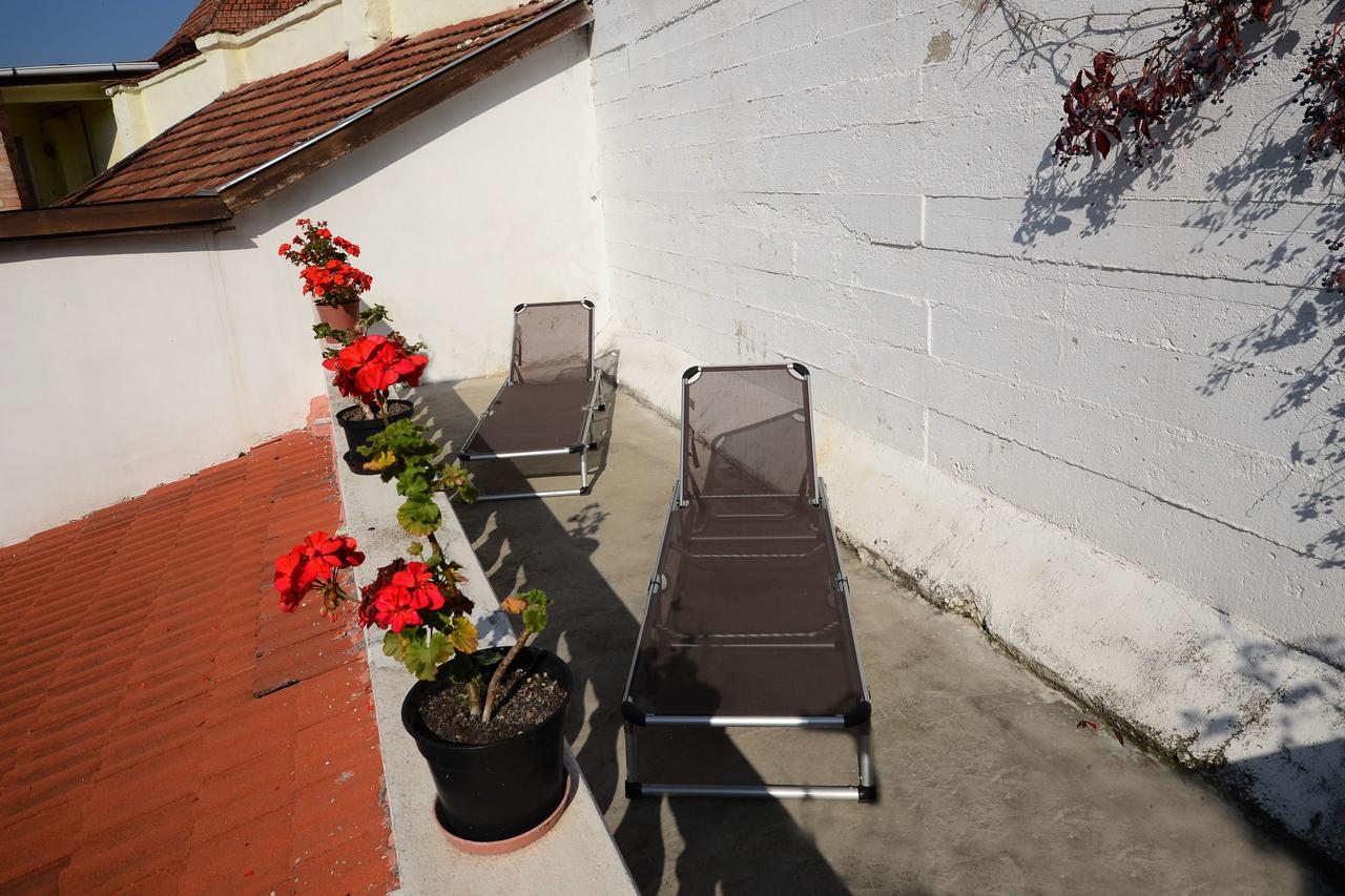 Bed and Breakfast Eden Panzio Эгер Экстерьер фото