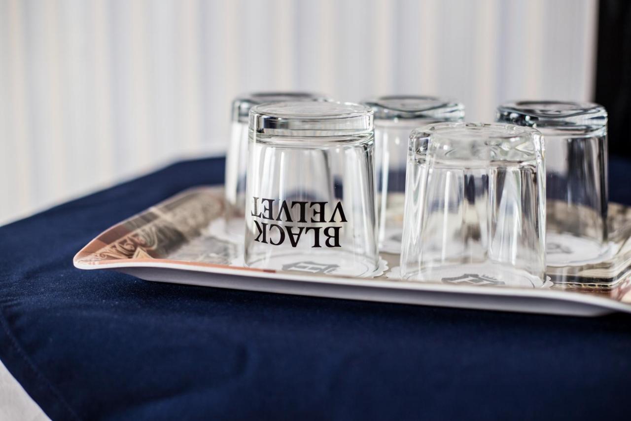 Bed and Breakfast Eden Panzio Эгер Экстерьер фото